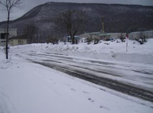 地図記号 雪覆い等