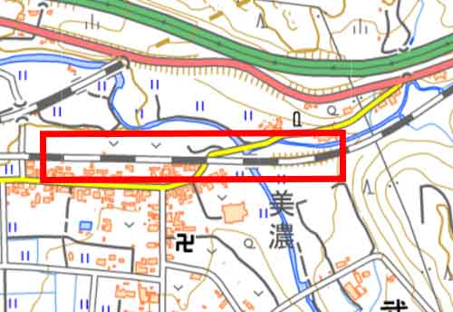 地形図に描かれた地図記号 JR（単線）