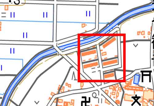 地形図に描かれた地図記号 総描建物（小）